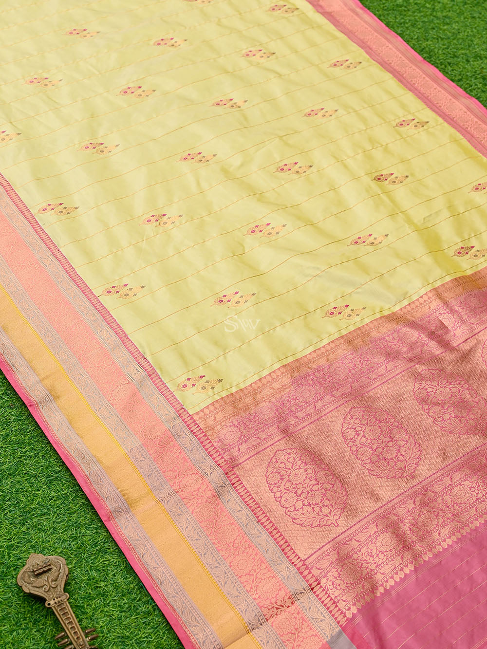 Dark Beige Meenakari Boota Katan Silk Handloom Banarasi Saree - Sacred Weaves