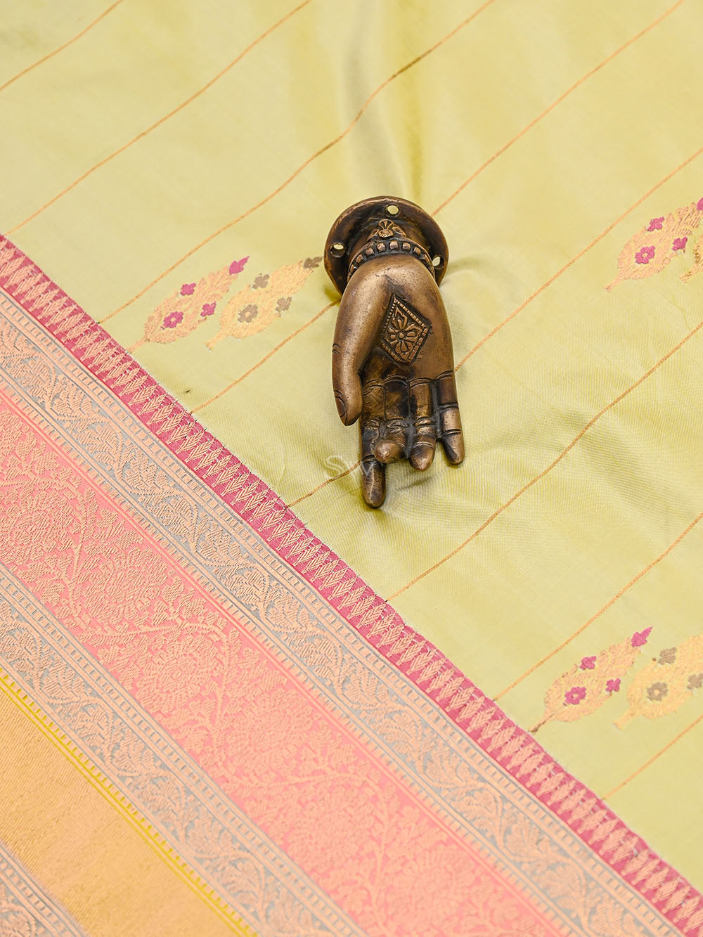 Dark Beige Meenakari Boota Katan Silk Handloom Banarasi Saree - Sacred Weaves