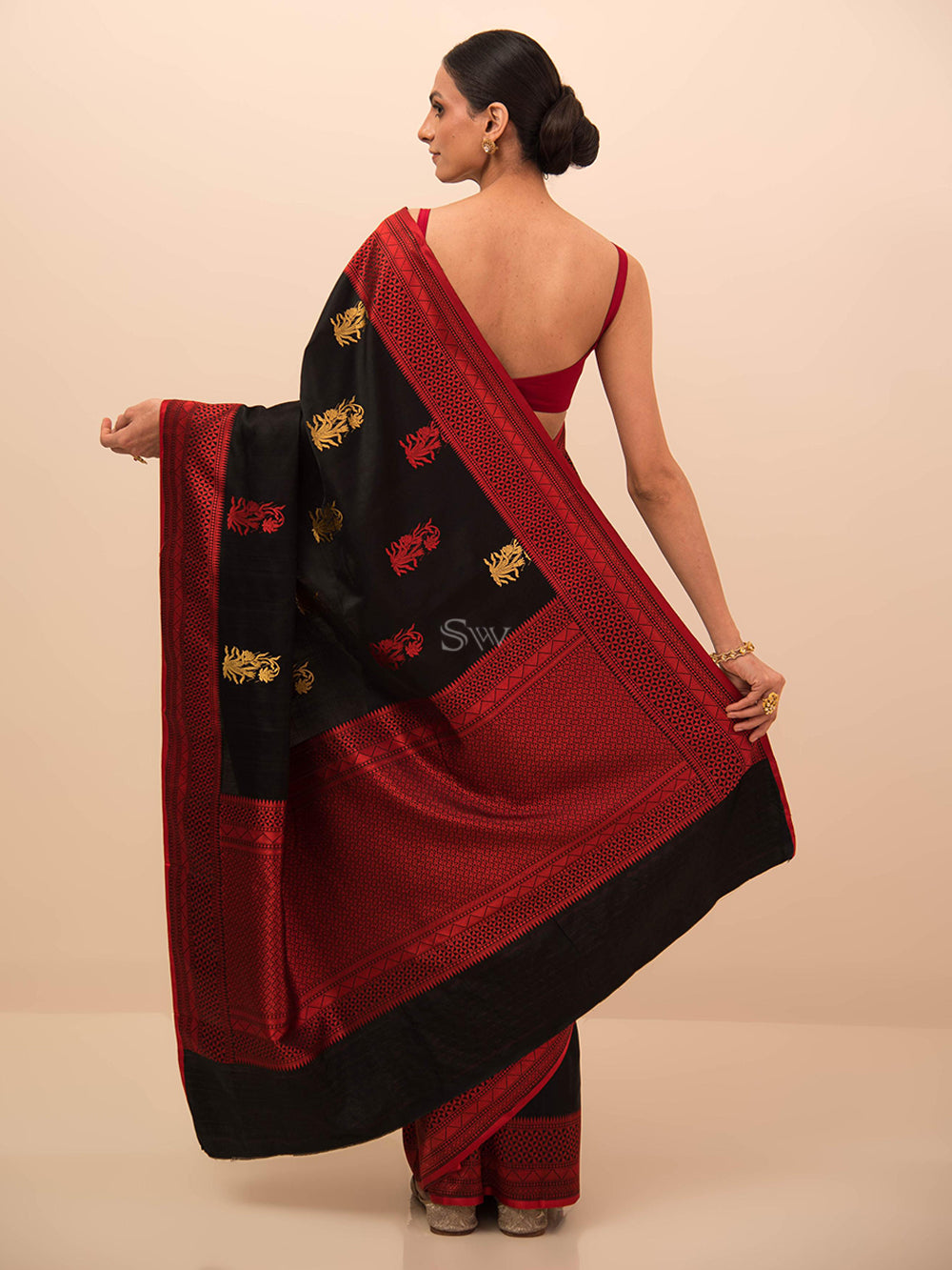Black Boota Satin Silk Handloom Banarasi Saree - Sacred Weaves
