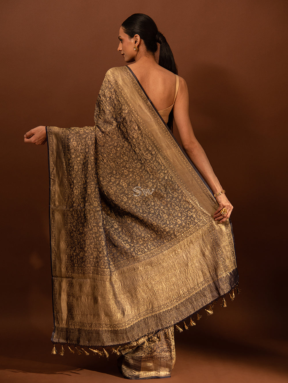 Navy Blue Gold Jaal Crush Tissue Handloom Banarasi Saree - Sacred Weaves