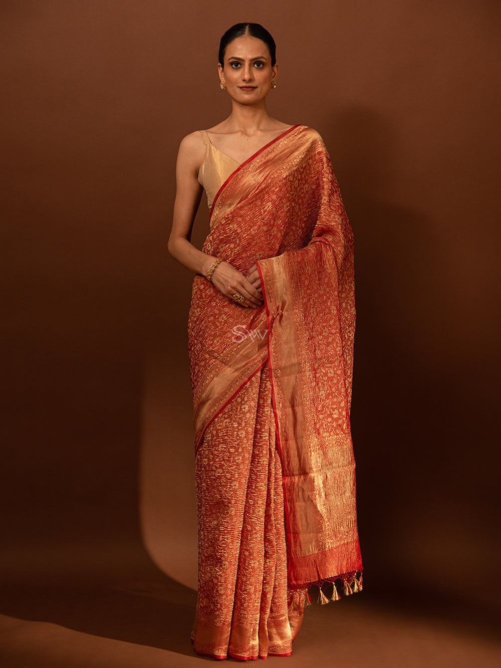 Red Gold Jaal Crush Tissue Handloom Banarasi Saree - Sacred Weaves