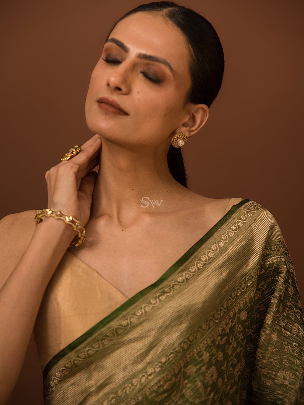 Bottle Green Gold Jaal Crush Tissue Handloom Banarasi Saree - Sacred Weaves