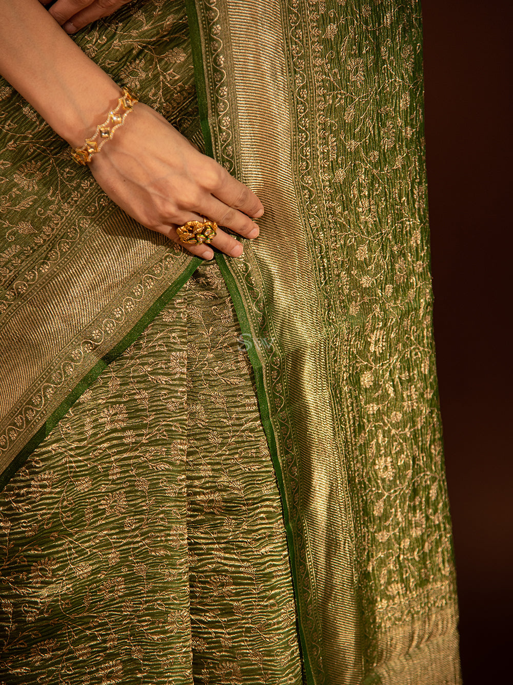Bottle Green Gold Jaal Crush Tissue Handloom Banarasi Saree - Sacred Weaves