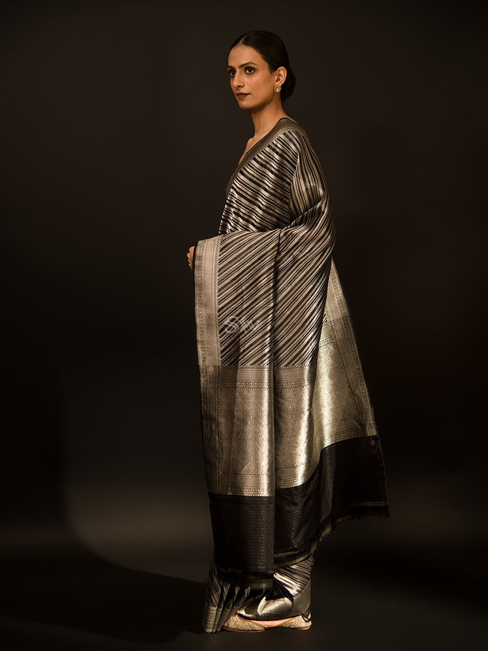 Black Stripe Katan Silk Handloom Banarasi Saree - Sacred Weaves