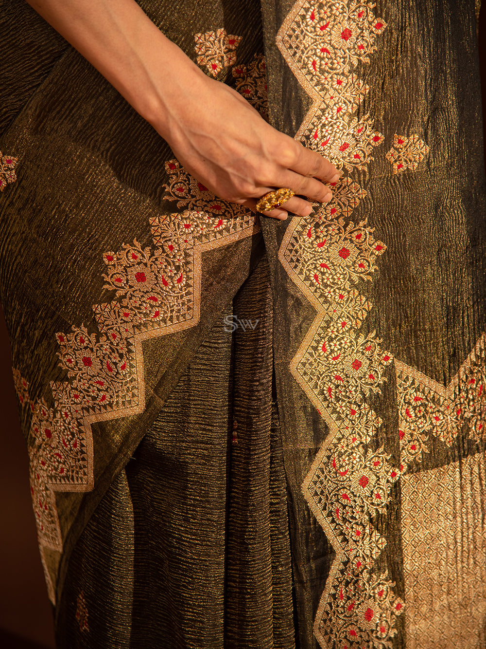 Black Gold Meenakari Katan Crush Tissue Handloom Banarasi Saree - Sacred Weaves