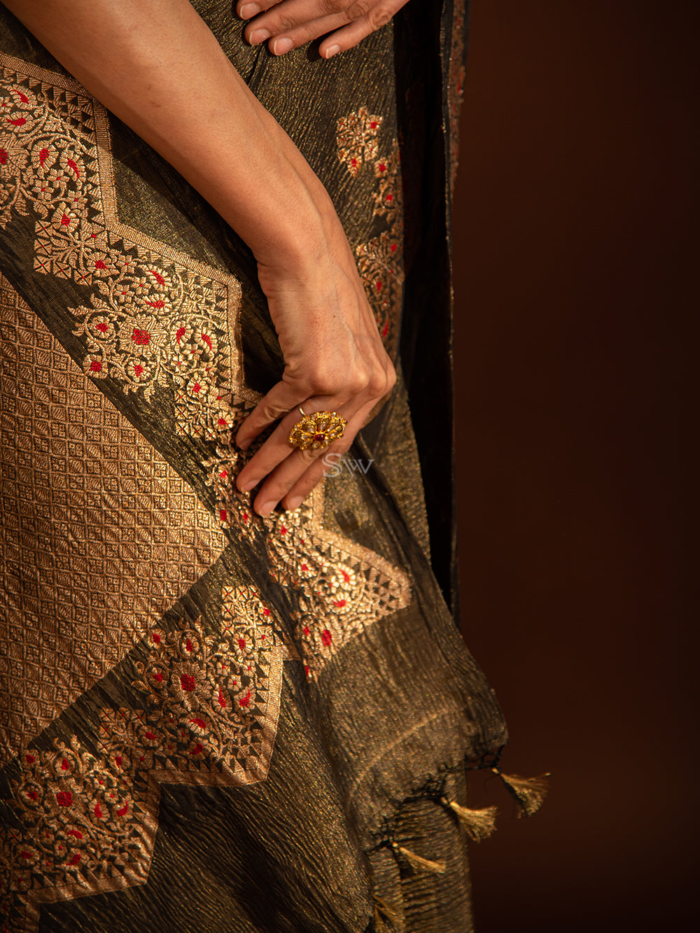 Black Gold Meenakari Katan Crush Tissue Handloom Banarasi Saree - Sacred Weaves