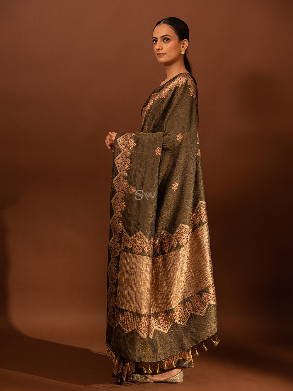 Black Gold Meenakari Katan Crush Tissue Handloom Banarasi Saree - Sacred Weaves