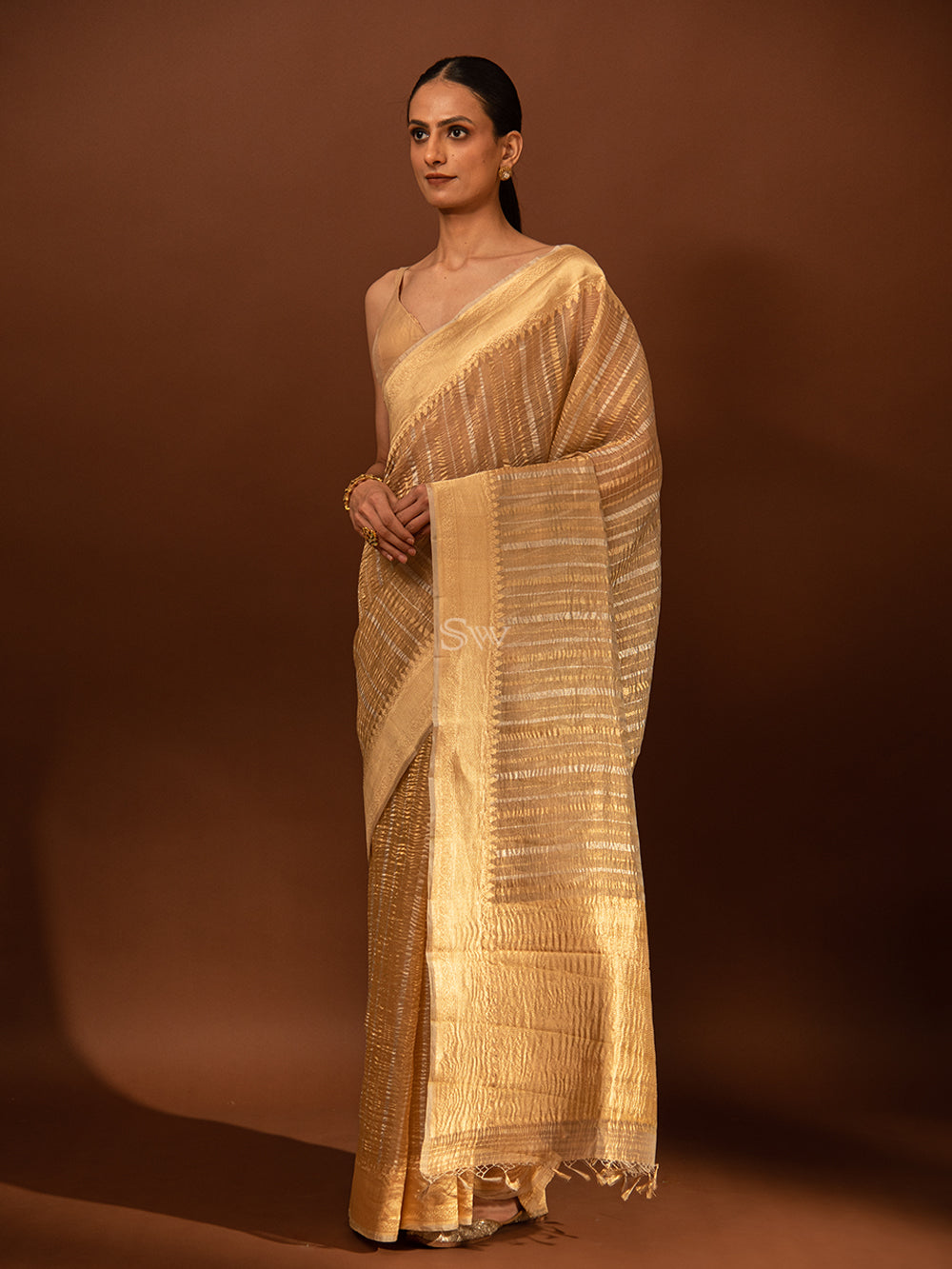 Beige Gold Stripe Crush Tissue Handloom Banarasi Saree - Sacred Weaves
