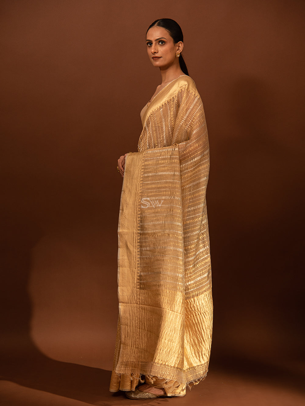 Beige Gold Stripe Crush Tissue Handloom Banarasi Saree - Sacred Weaves