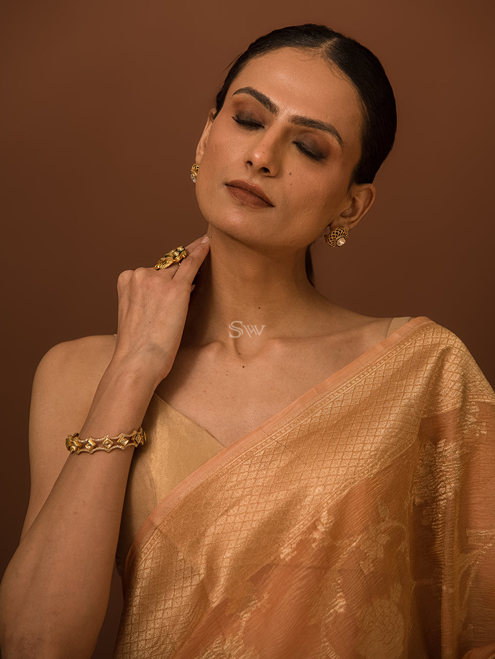 Pastel Peach Jaal Crush Tissue Handloom Banarasi Saree - Sacred Weaves