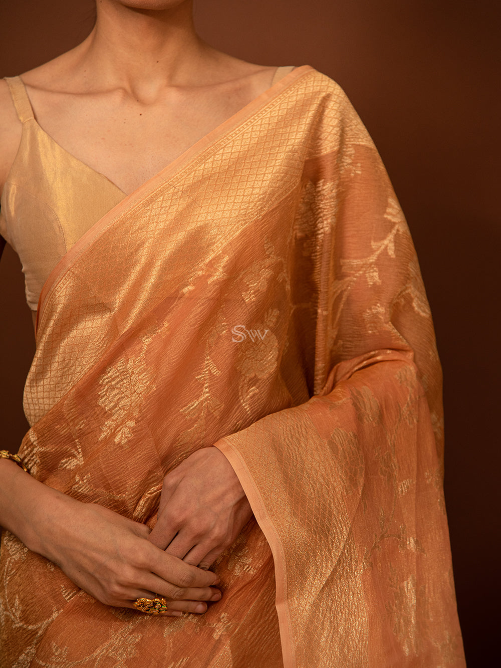 Pastel Peach Jaal Crush Tissue Handloom Banarasi Saree - Sacred Weaves