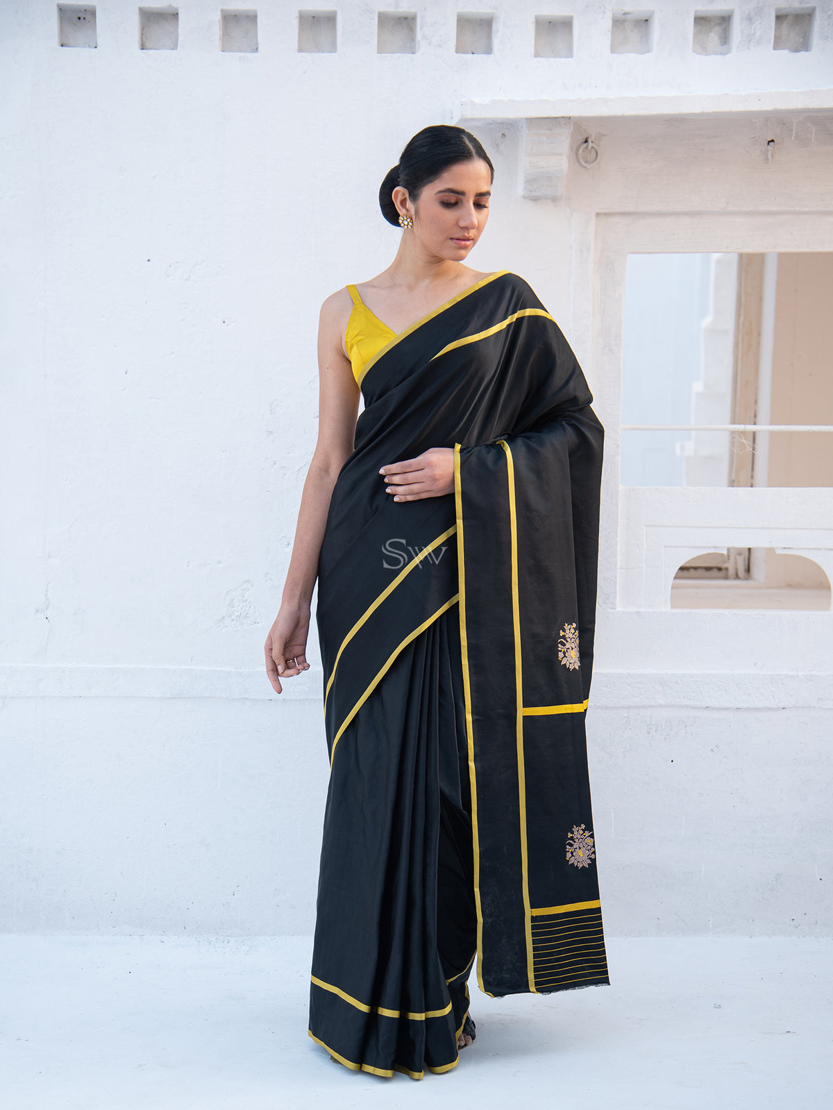 Black Meenakari Boota Satin Silk Handloom Banarasi Saree