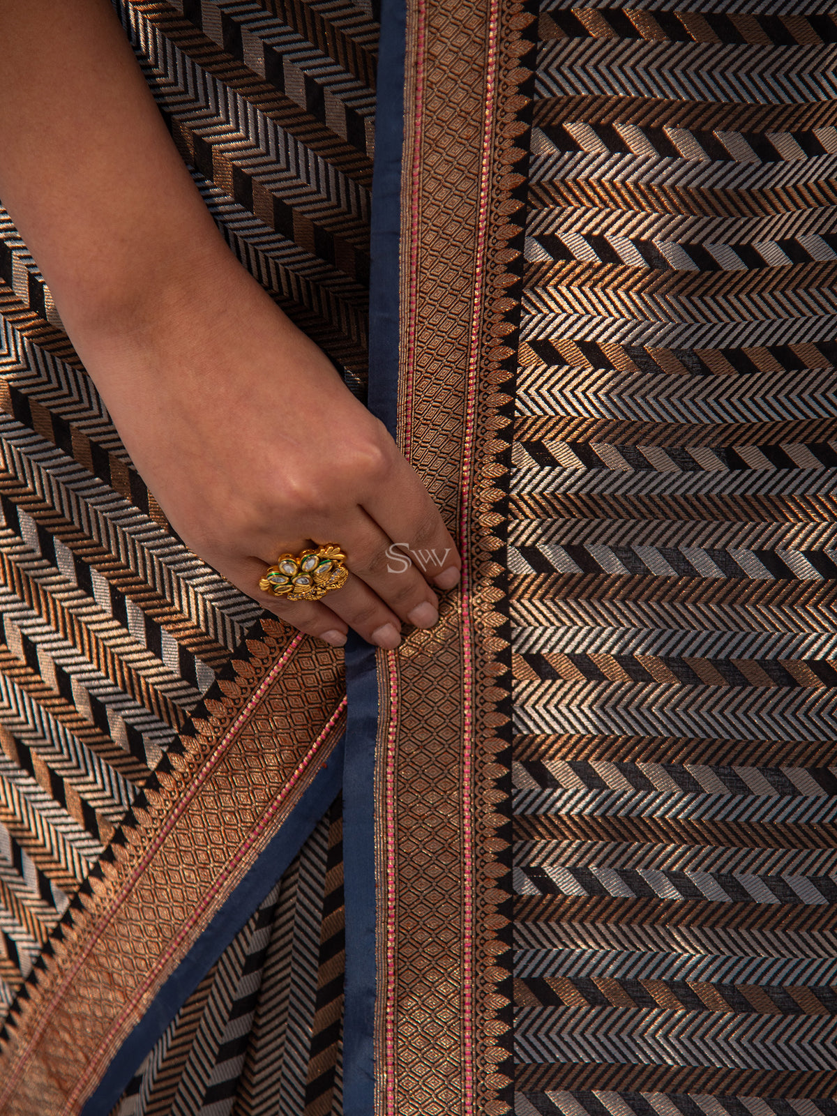 Black Katan Silk Brocade Handloom Banarasi Saree - Sacred Weaves