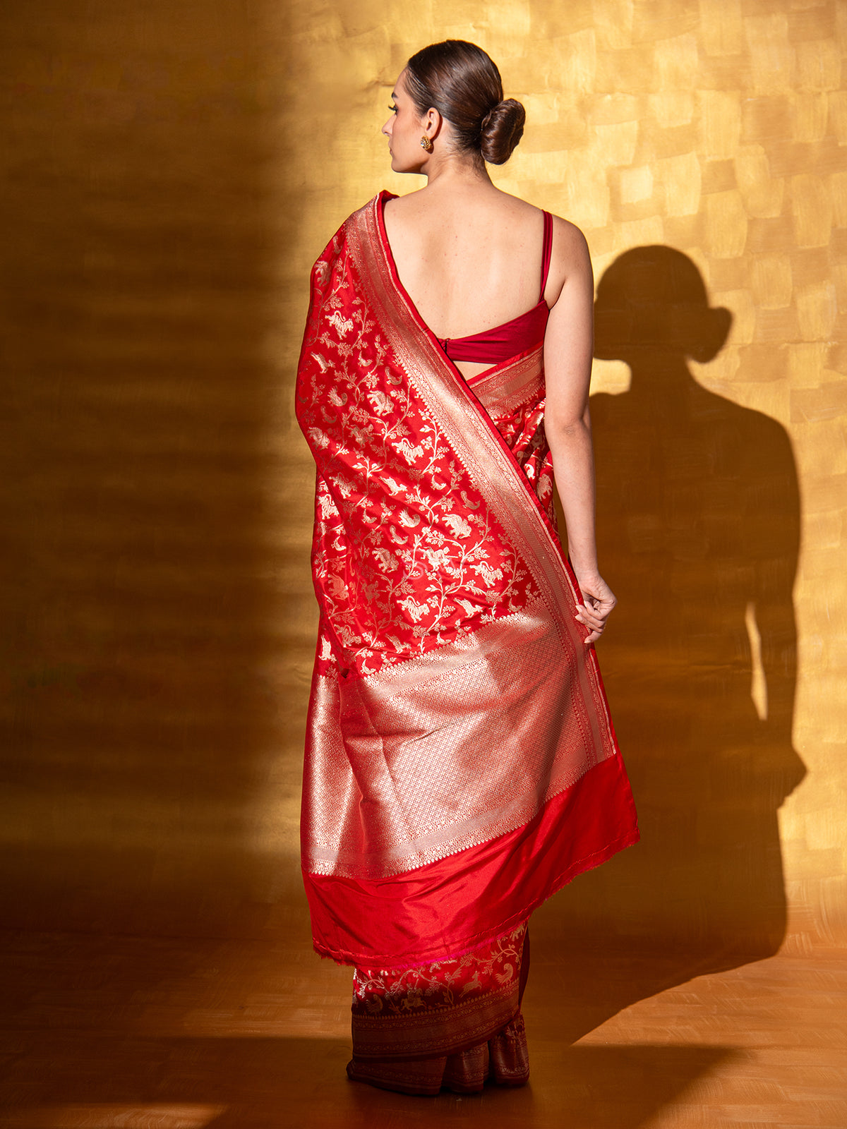 Red Shikargah Katan Silk Handloom Banarasi Saree - Sacred Weaves