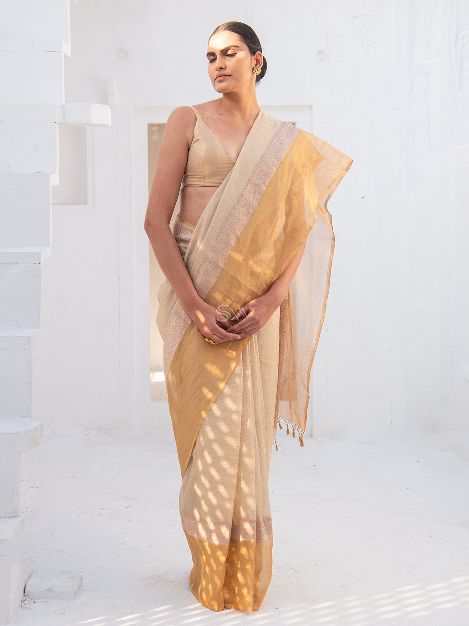 Beige Crush Tissue Handloom Banarasi Saree - Sacred Weaves