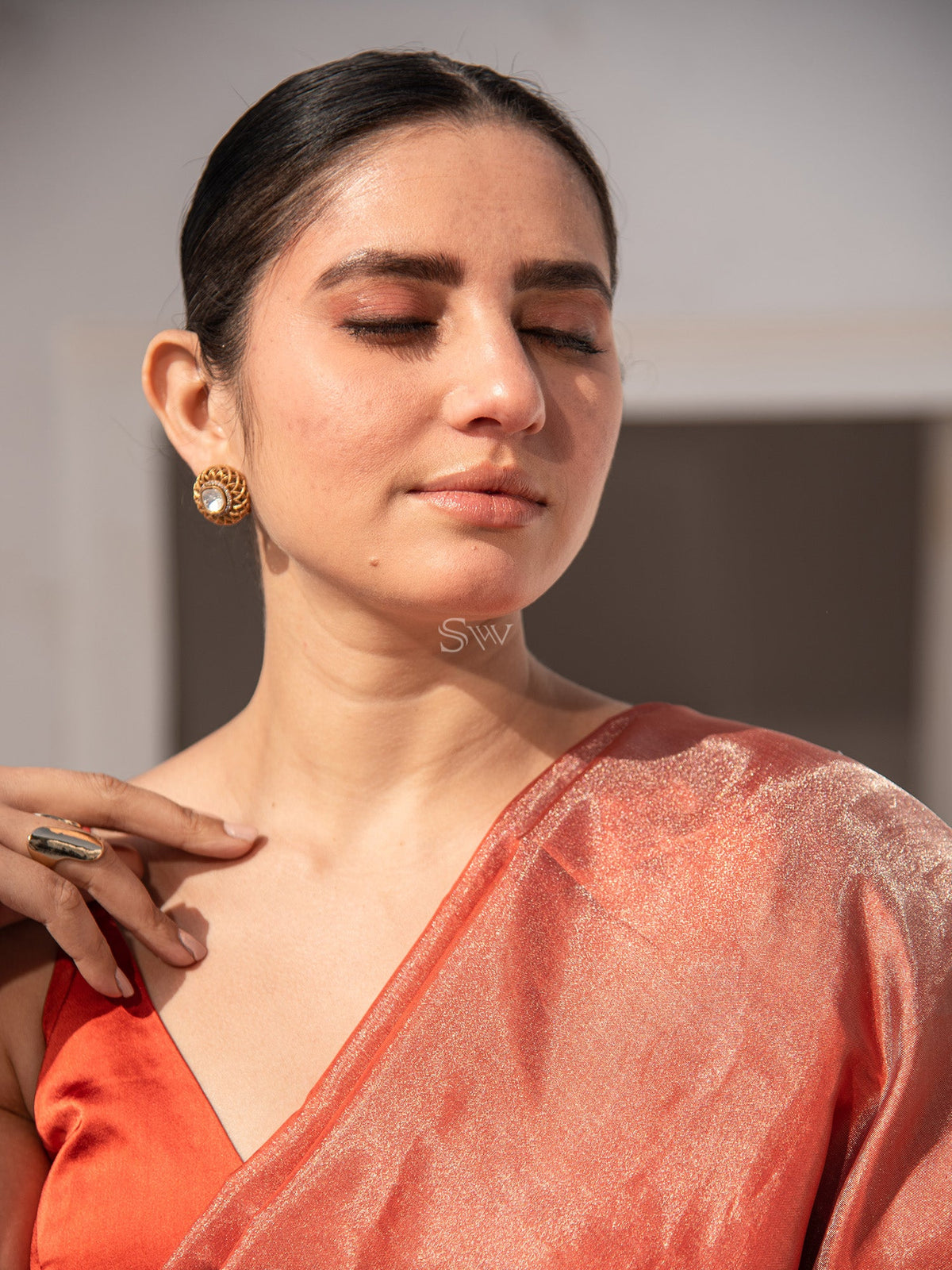 Maroon Katan Silk Tissue Handloom Banarasi Saree - Sacred Weaves