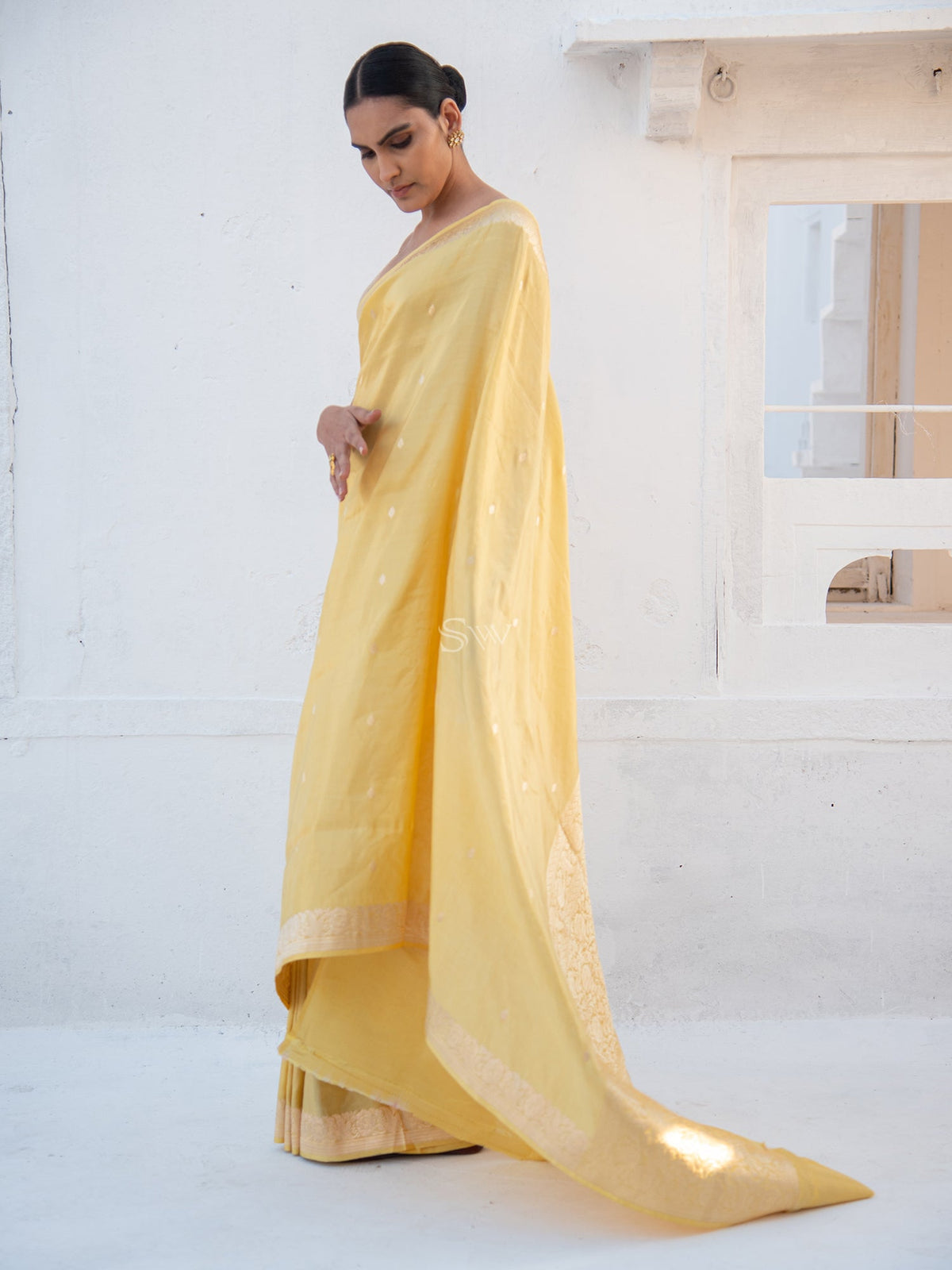 Lime Yellow Booti Tissue Katan Silk Handloom Banarasi Saree - Sacred Weaves