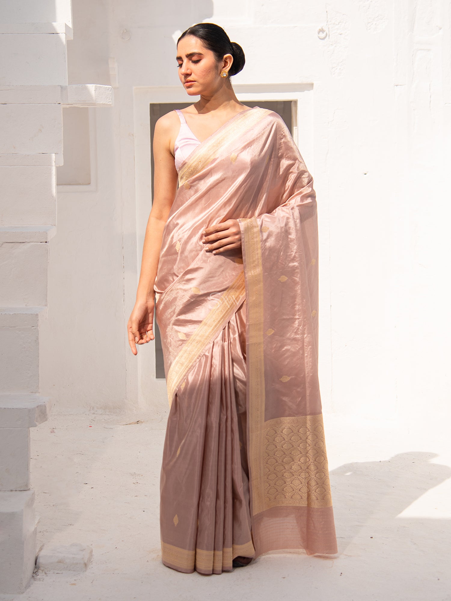 Dusky Pink Booti Katan Tissue Handloom Banarasi Saree - Sacred Weaves