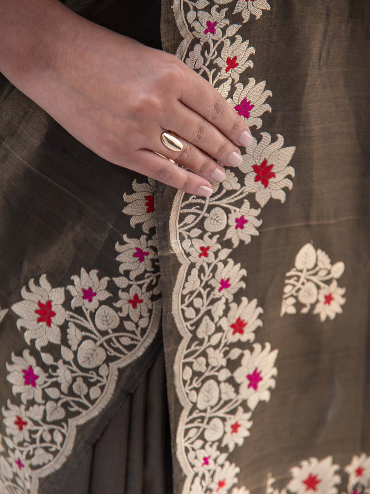 Black Meenakari Katan Silk Tissue Handloom Banarasi Saree - Sacred Weaves