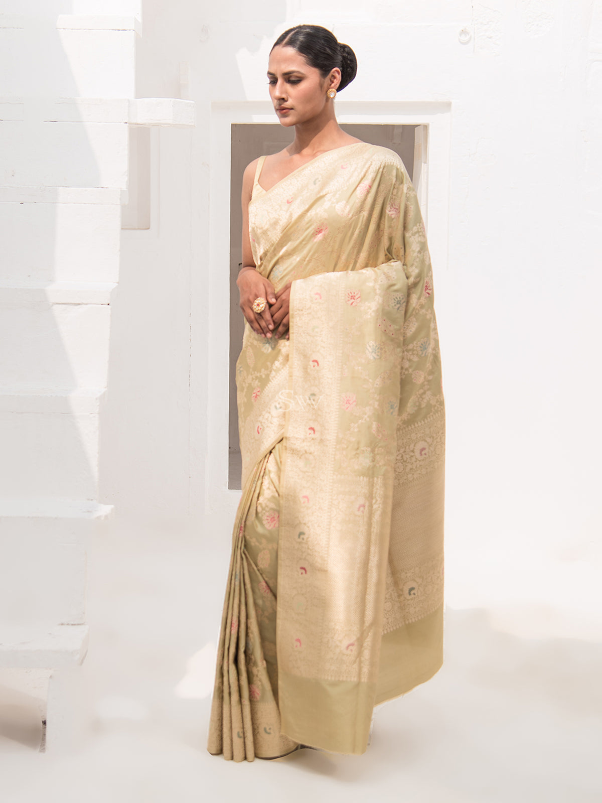 Pastel Green Meenakari Katan Silk Handloom Banarasi Saree - Sacred Weaves