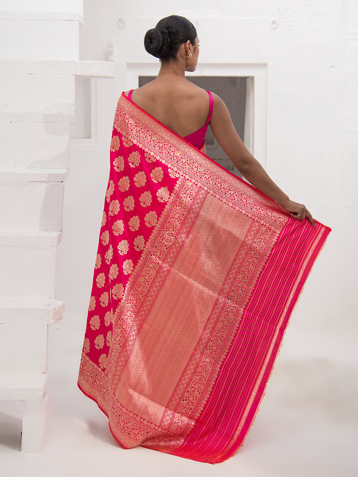 Pink Meenakari Katan Silk Handloom Banarasi Saree - Sacred Weaves