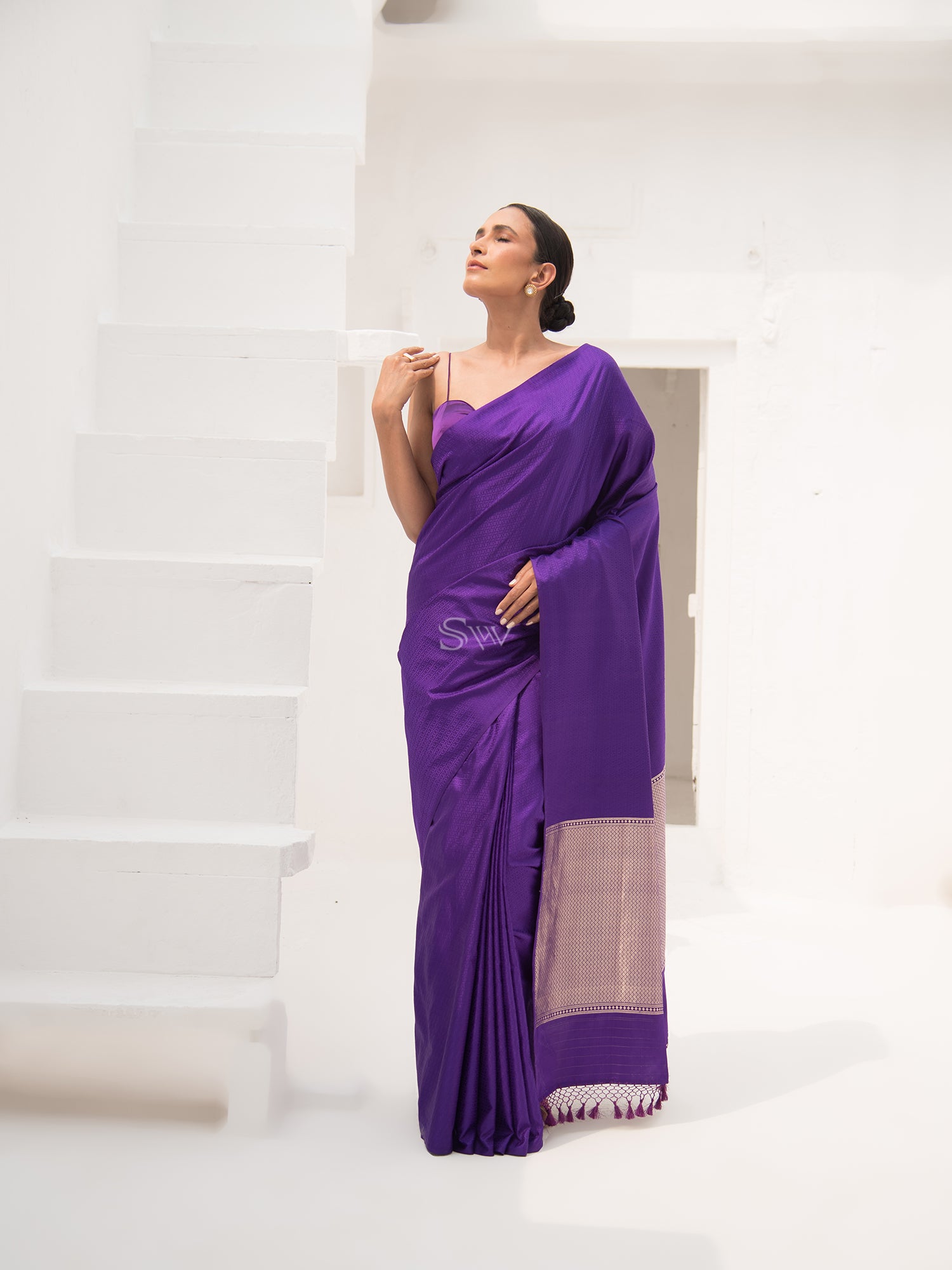Purple Jaal Satin Tanchoi Handloom Banarasi Saree - Sacred Weaves