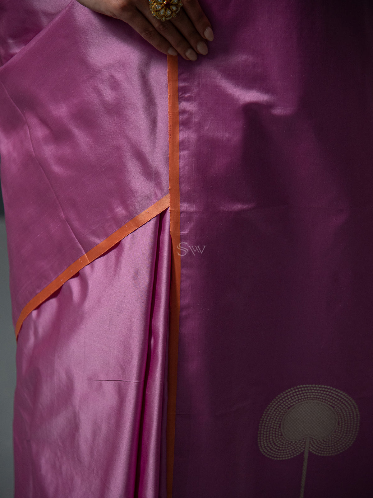 Muave Plain Satin Silk Handloom Banarasi Saree - Sacred Weaves