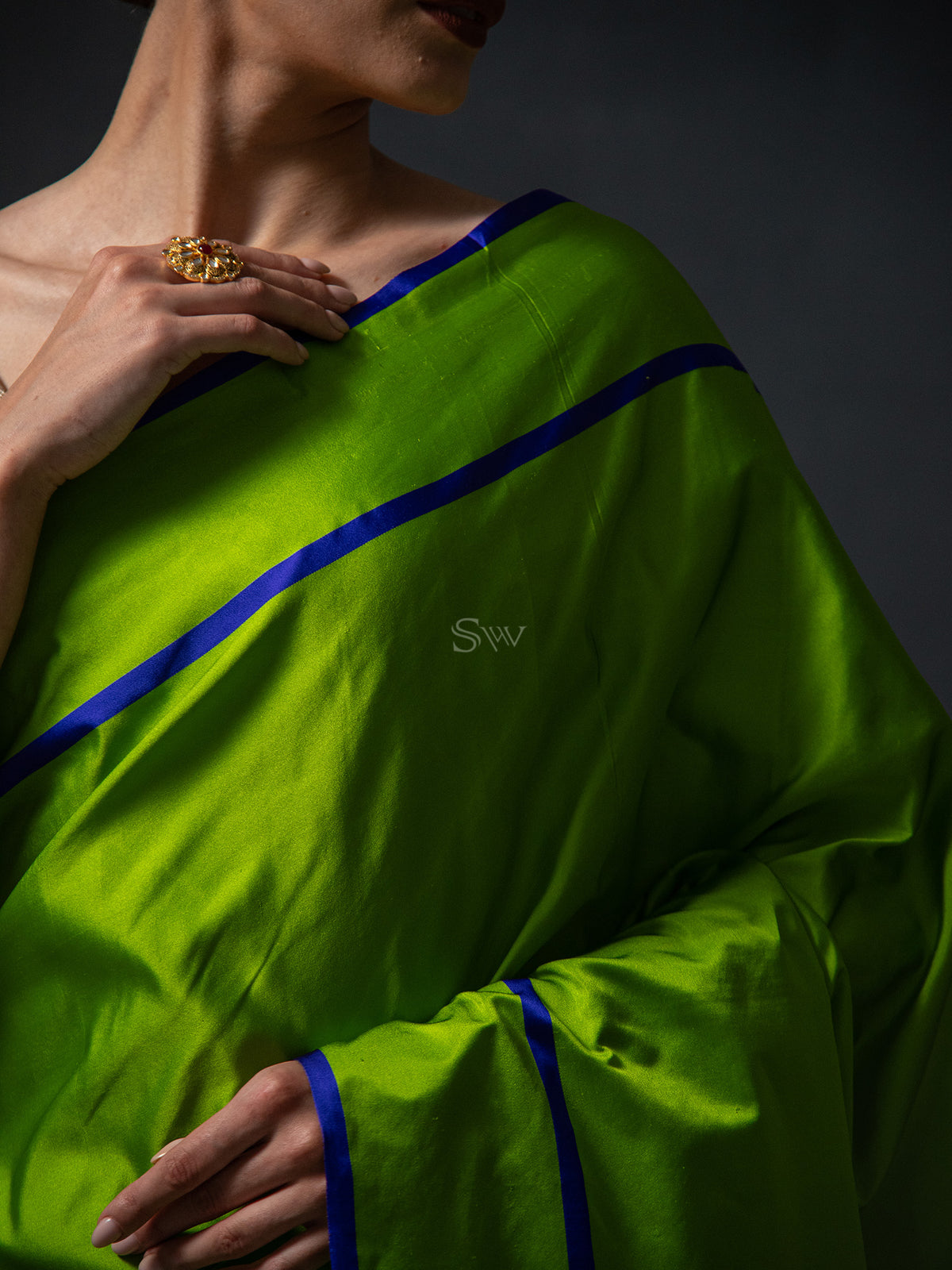 Parrot Green Meenakari Boota Satin Silk Handloom Banarasi Saree - Sacred Weaves