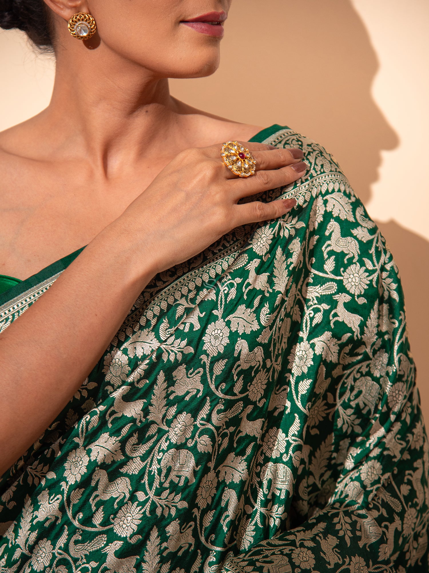 Bottle Green Shikargah Katan Silk Handloom Banarasi Saree - Sacred Weaves