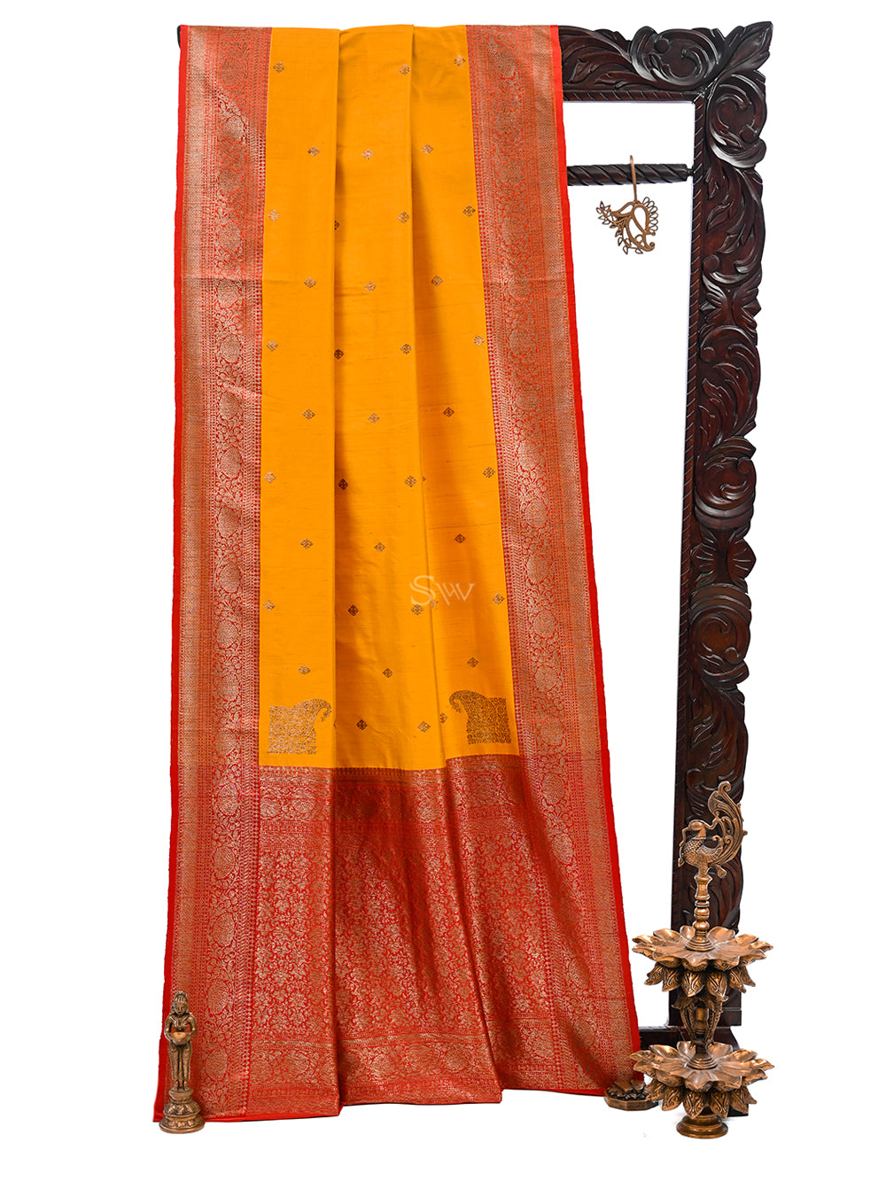 Mustard Konia Dupion Silk Handloom Banarasi Saree