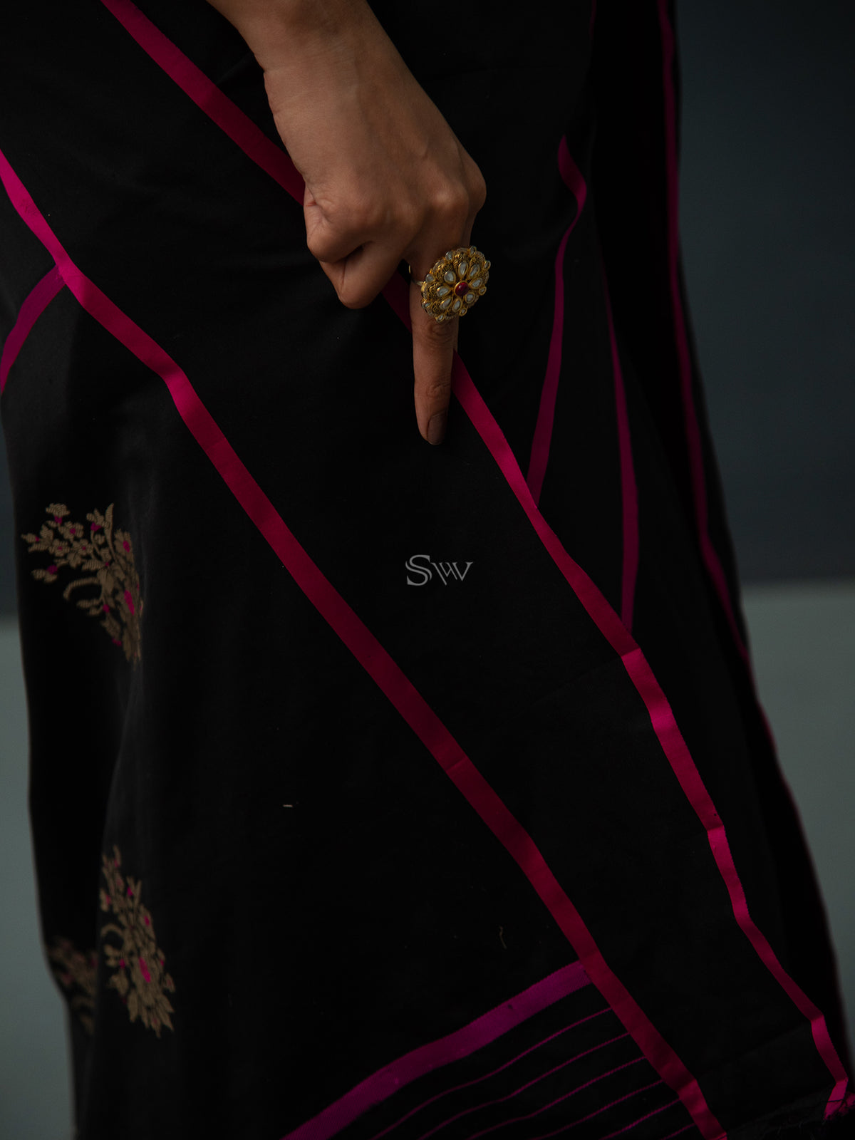 Black Meenakari Boota Satin Silk Handloom Banarasi Saree - Sacred Weaves