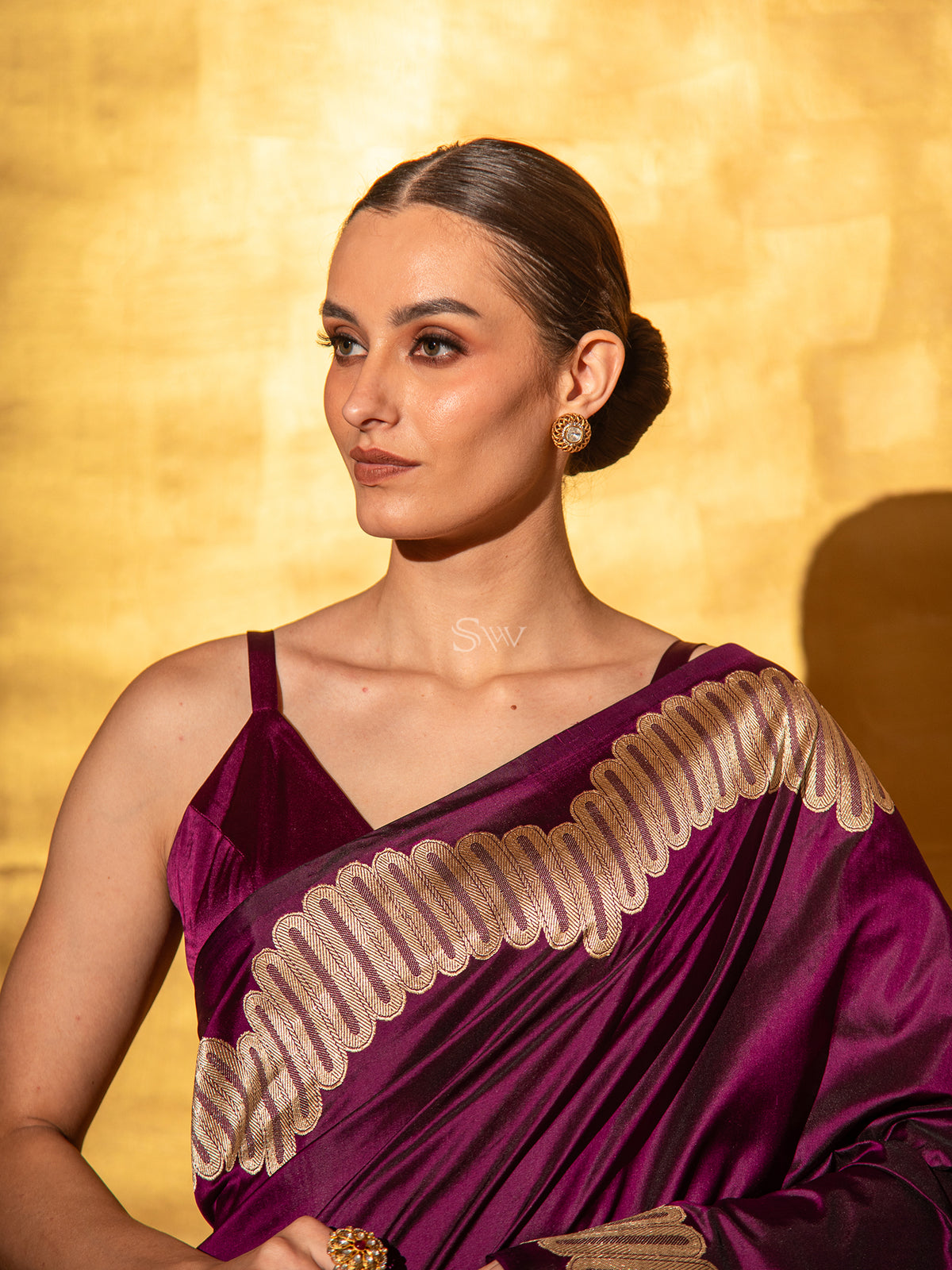 Wine Plain Katan Silk Handloom Banarasi Saree - Sacred Weaves