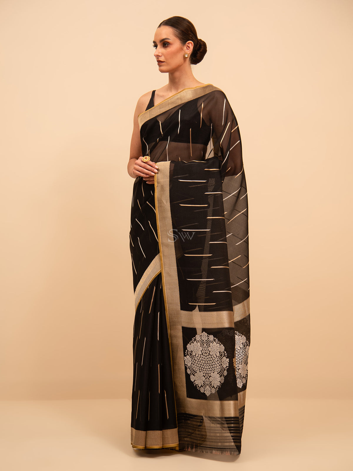 Black Stripe Organza Handloom Banarasi Saree - Sacred Weaves