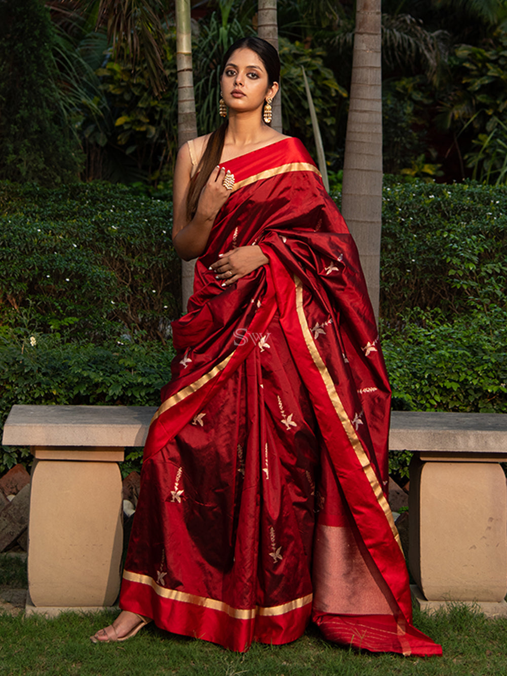Maroon Meenakari Boota Katan Silk Handloom Banarasi Saree - Sacred Weaves