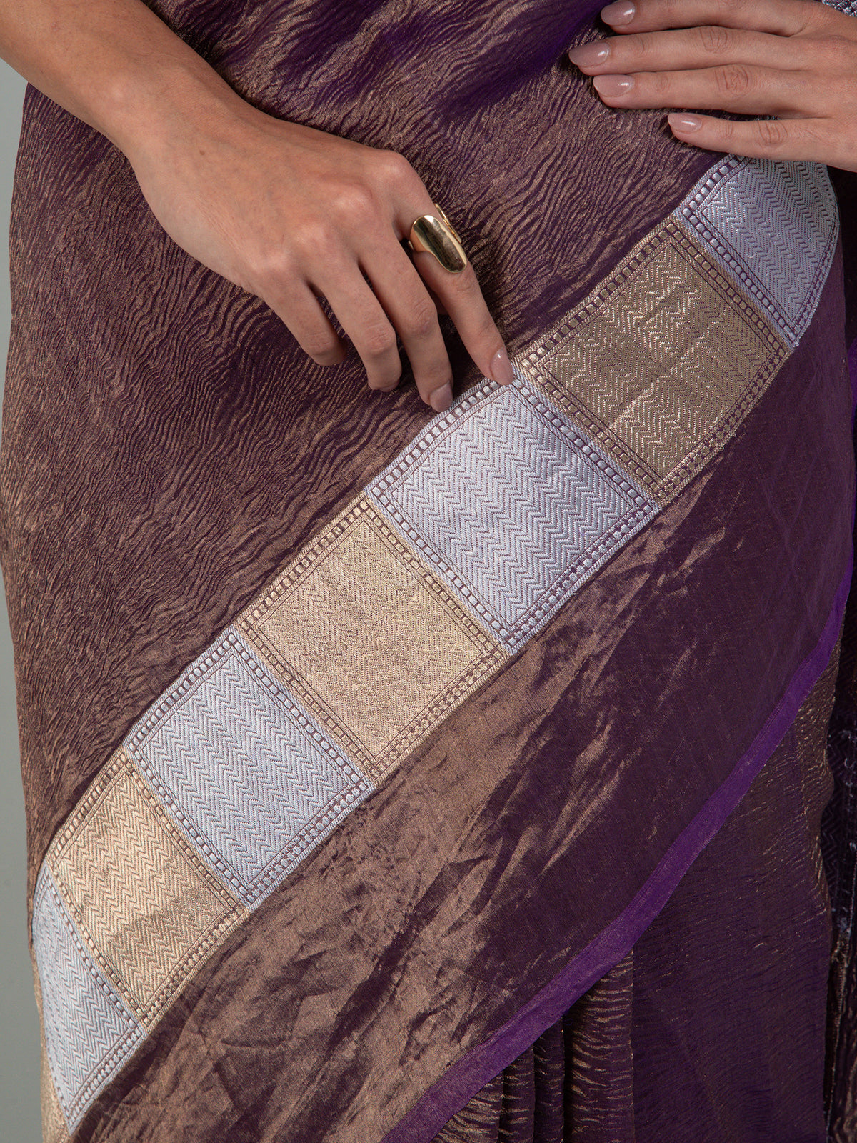 Purple Crush Tissue Silk Handloom Banarasi Saree - Sacred Weaves