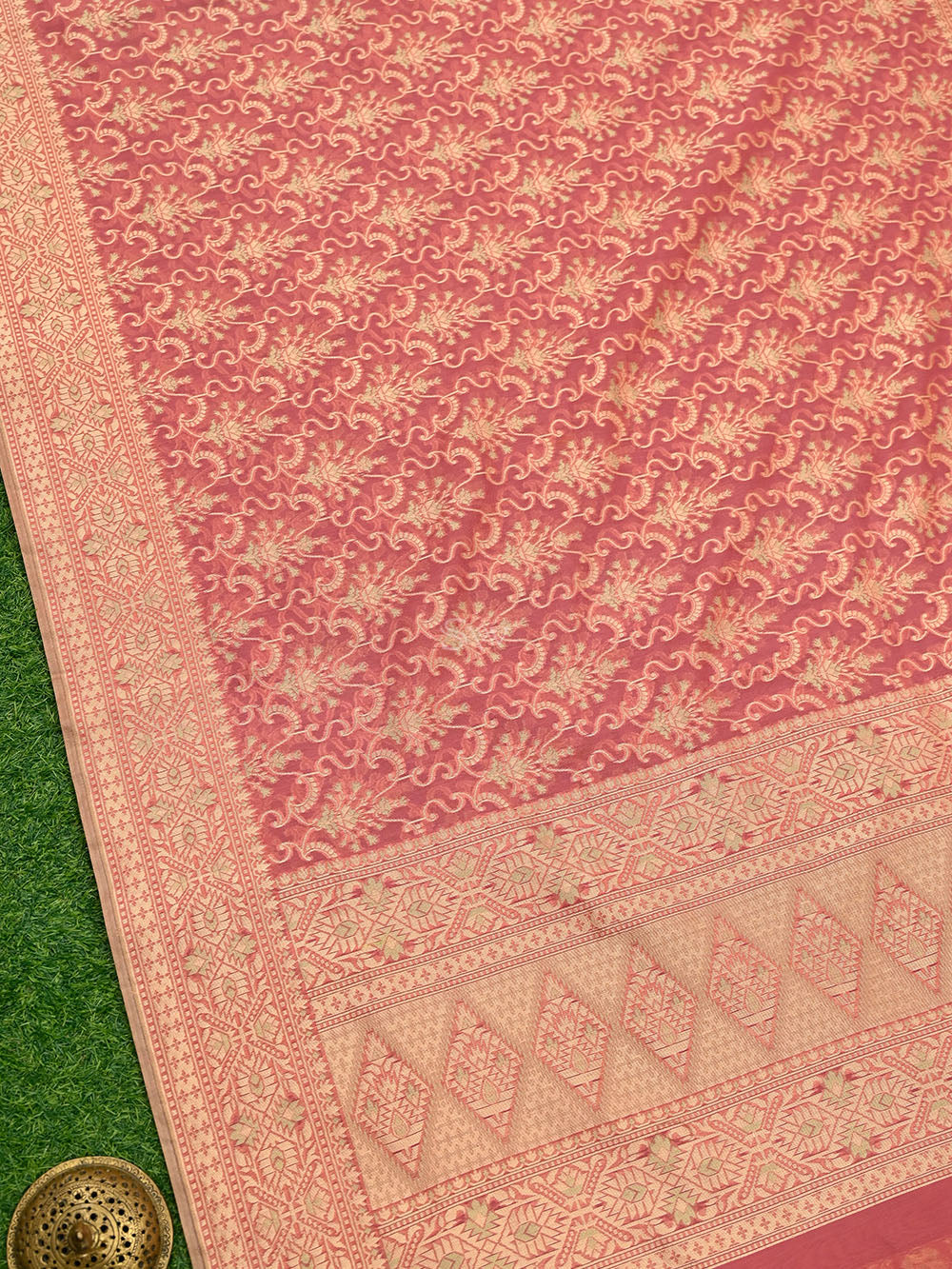 Pink Meenakari Jaal Cotton Silk Handloom Banarasi Saree - Sacred Weaves