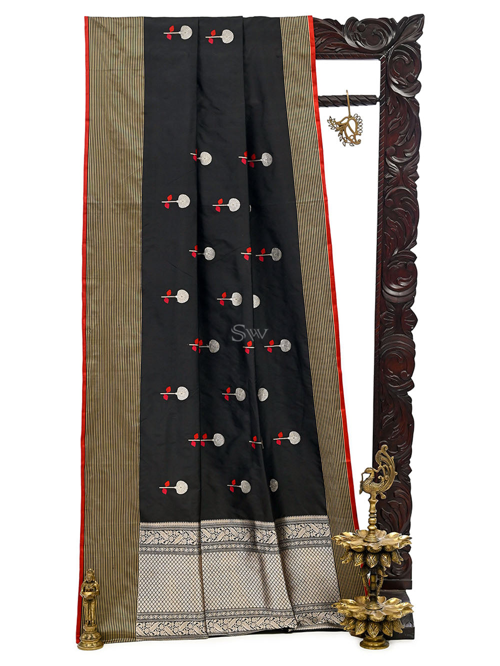 Black Meenakari Katan Silk Handloom Banarasi Saree - Sacred Weaves