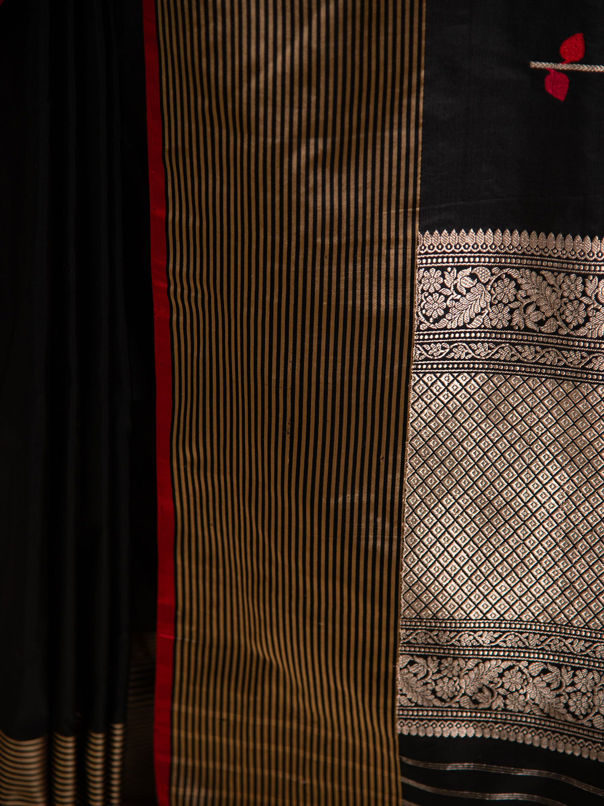 Black Meenakari Katan Silk Handloom Banarasi Saree - Sacred Weaves