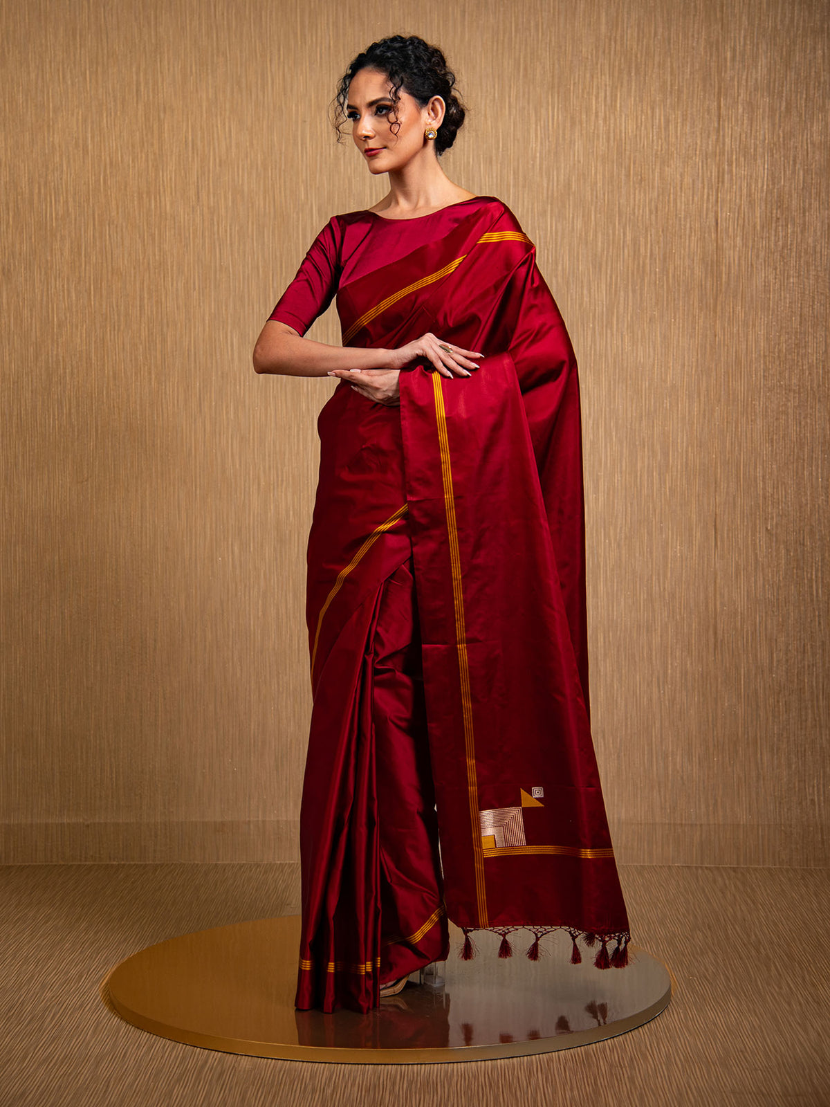 Dark Maroon Konia Satin Silk Handloom Banarasi Saree