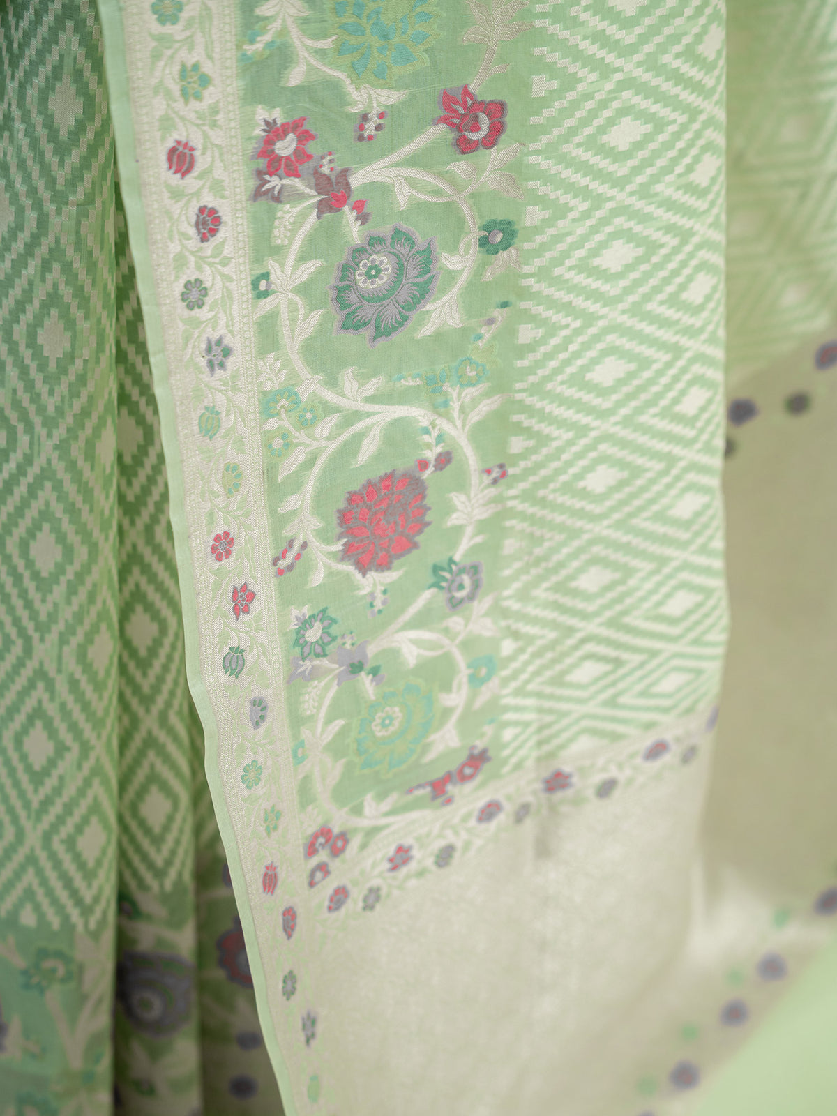 Pista Green Jaal Organza Handloom Banarasi Saree - Sacred Weaves