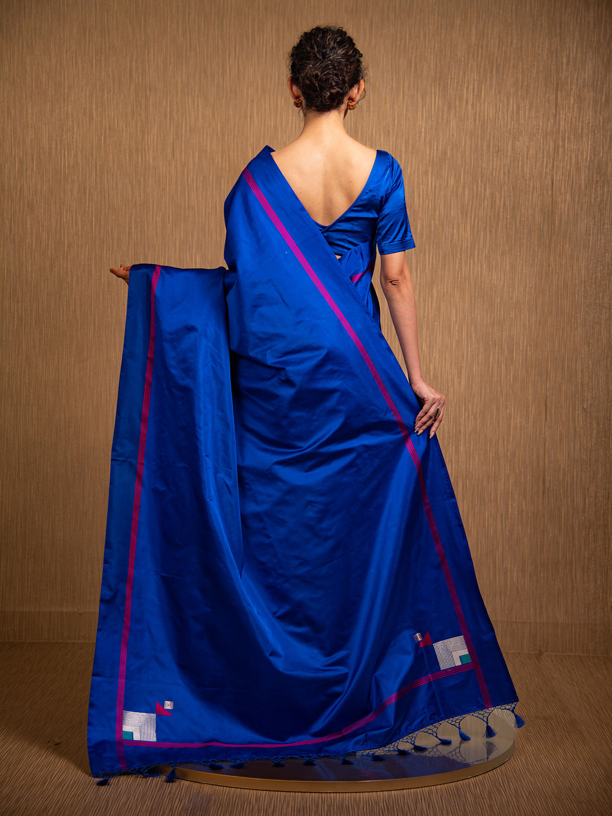 Royal Blue Konia Satin Silk Handloom Banarasi Saree