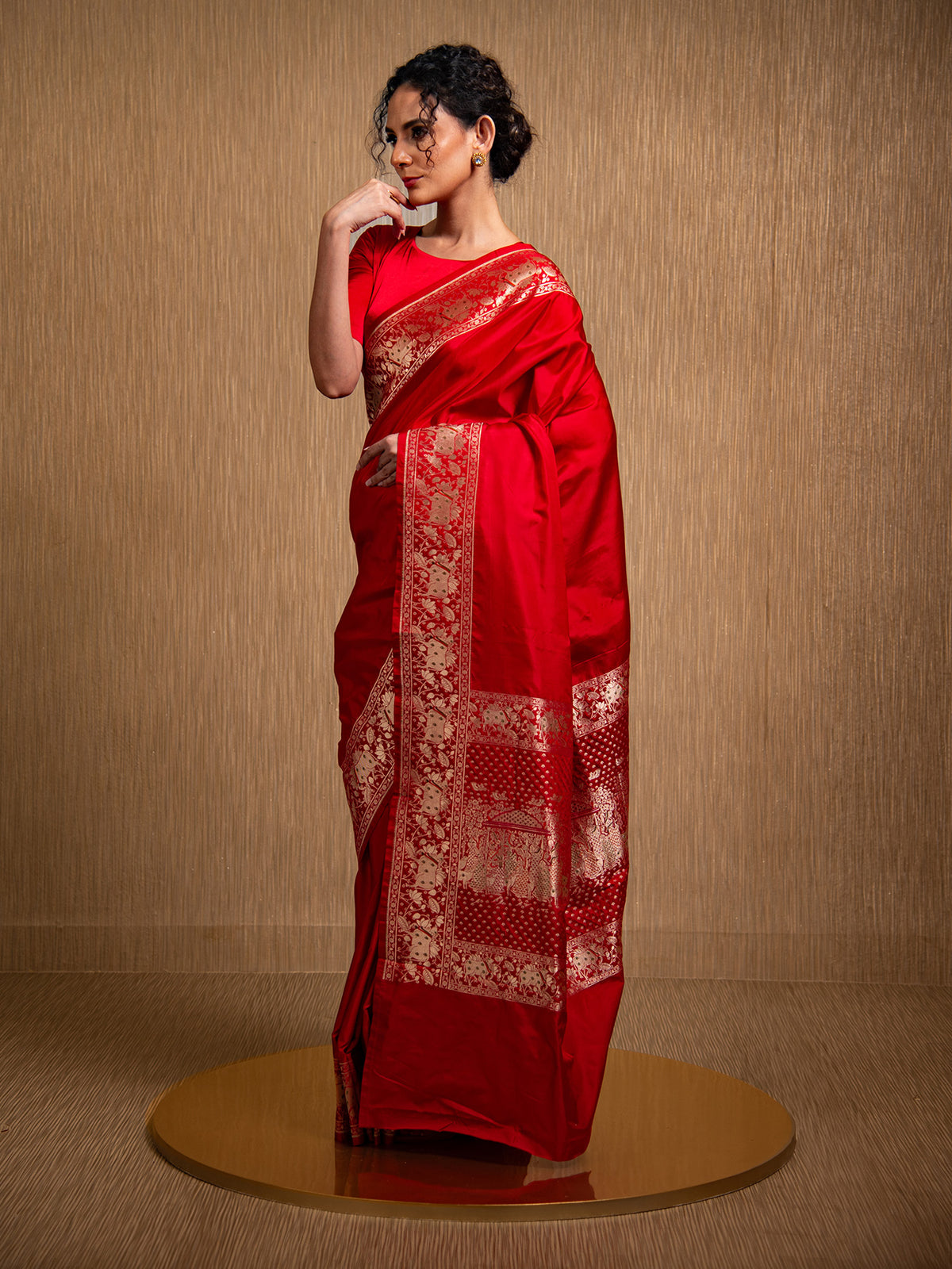 Red Shikargah Satin Silk Handloom Banarasi Saree