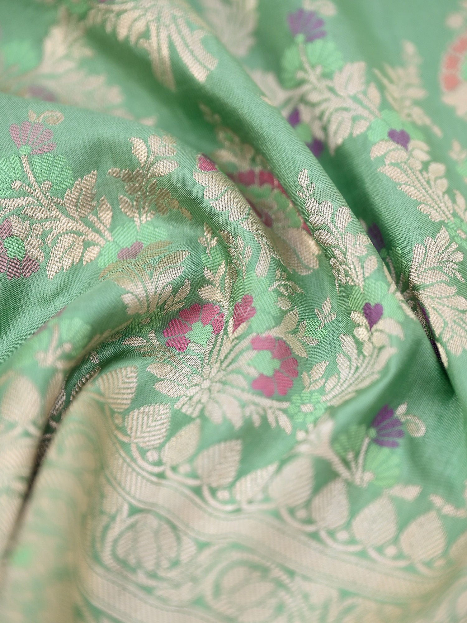 Green Meenakari Jaal Katan Silk Handloom Banarasi Fabric - Gift Box - Sacred Weaves