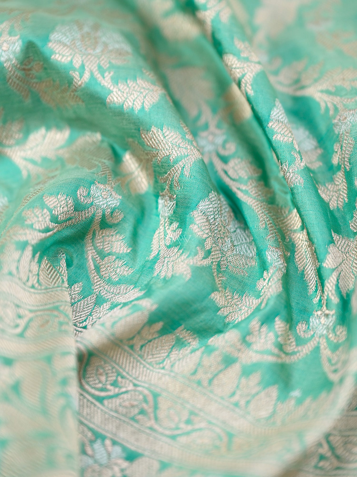 Green Sona Rupa Katan Silk Handloom Banarasi Fabric - Gift Box - Sacred Weaves