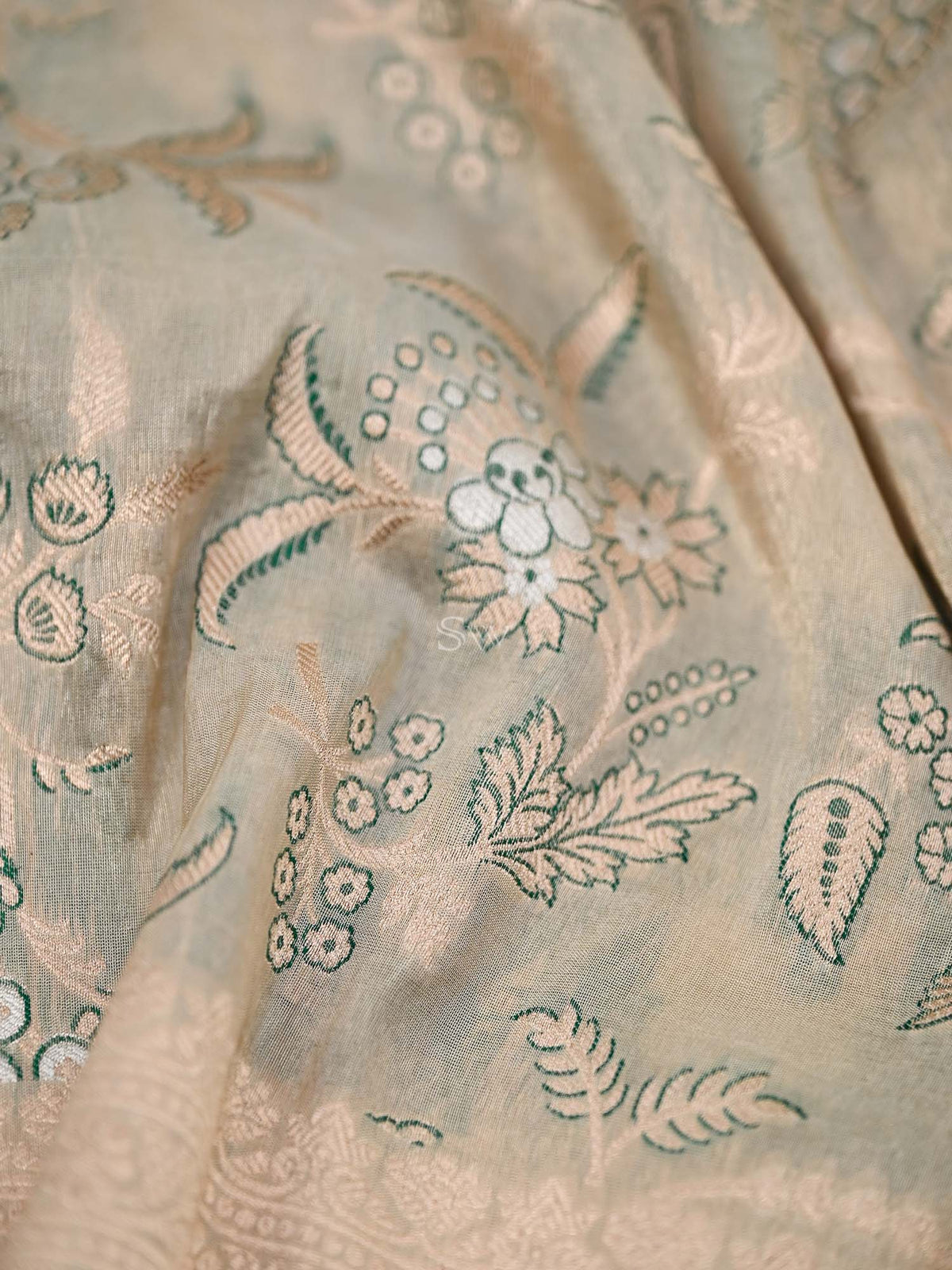 Beige Meenakari Jaal Tissue Silk Handloom Banarasi Fabric