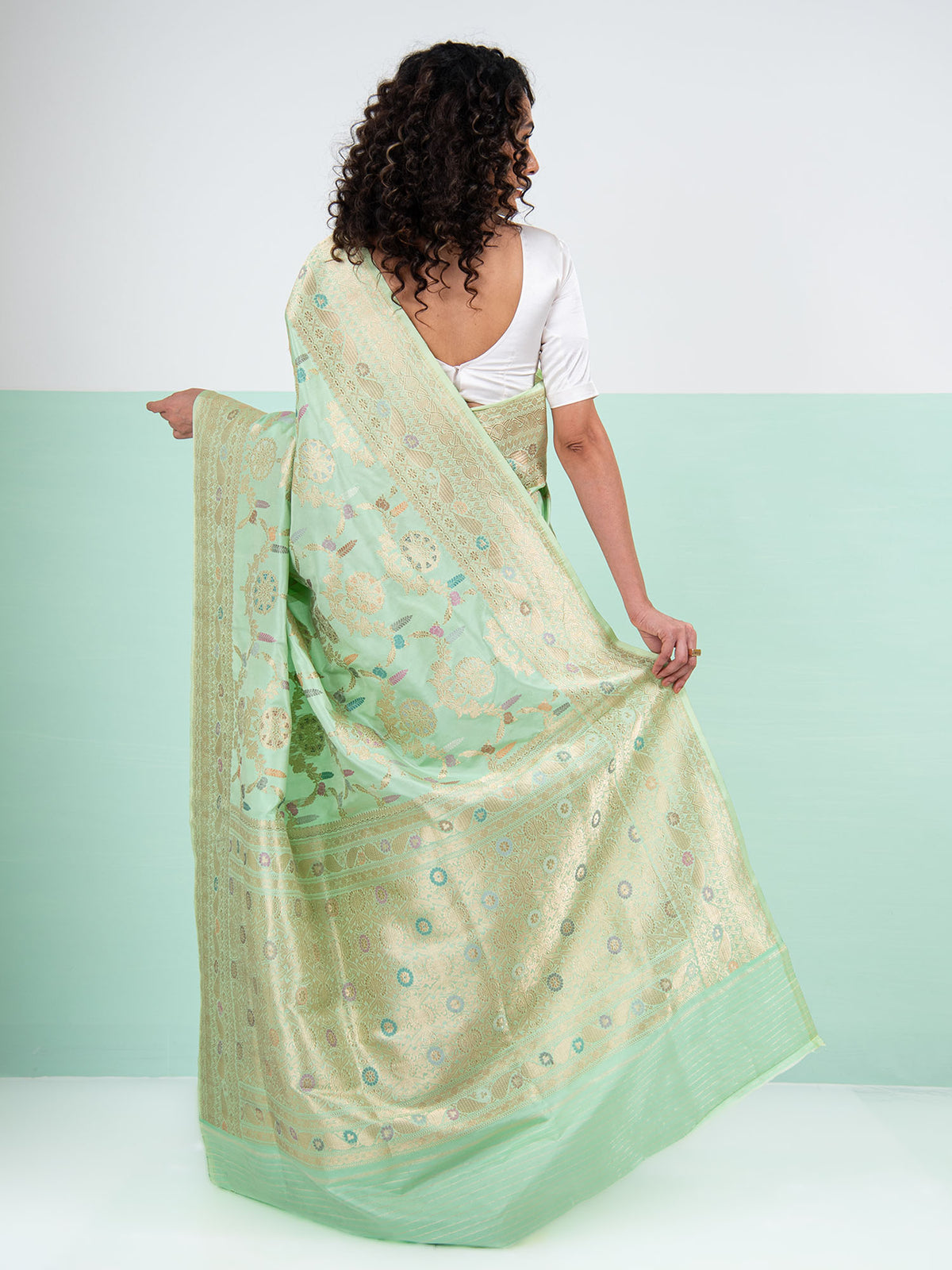 Pastel Pista Green Meenakari Katan Silk Handloom Banarasi Saree - Sacred Weaves