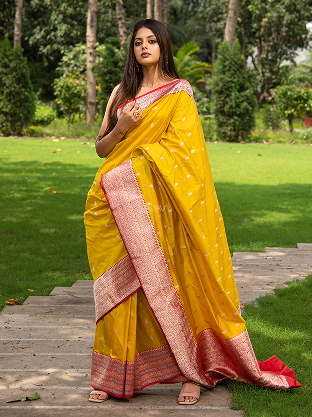 Yellow Booti Katan Silk Handloom Banarasi Saree - Sacred Weaves