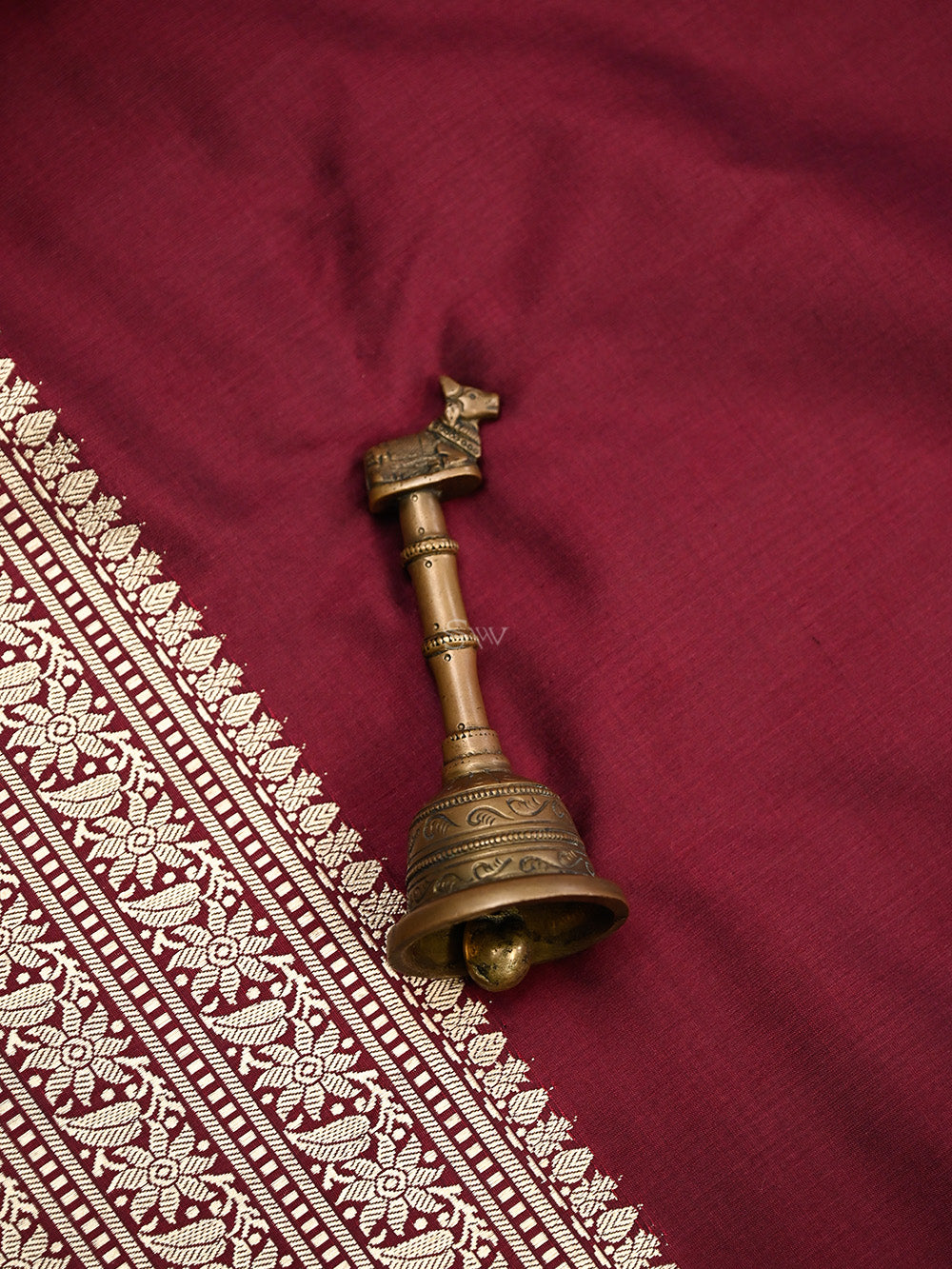 Wine Plain Katan Silk Handloom Banarasi Saree