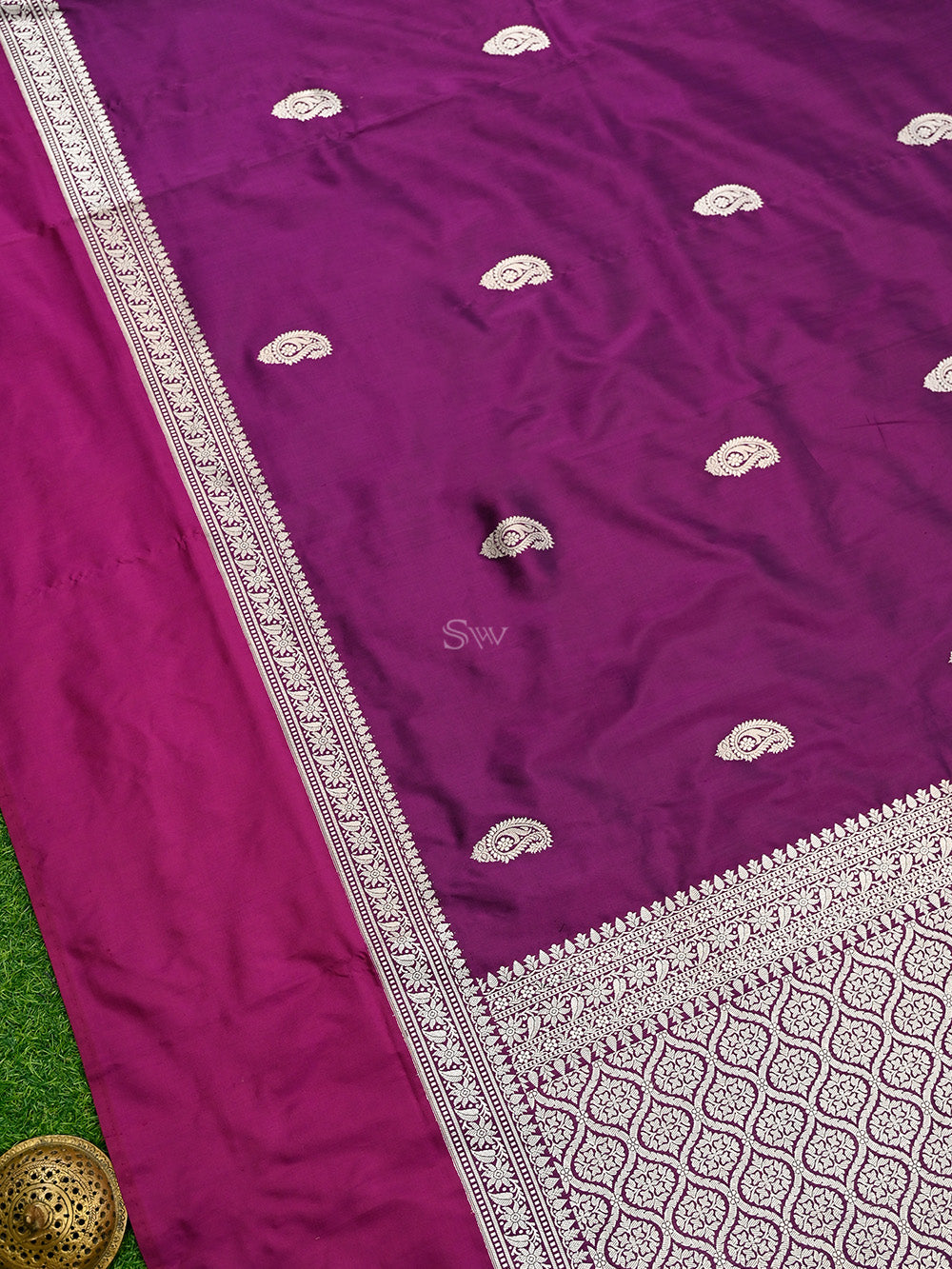 Purple Boota Katan Silk Handloom Banarasi Saree