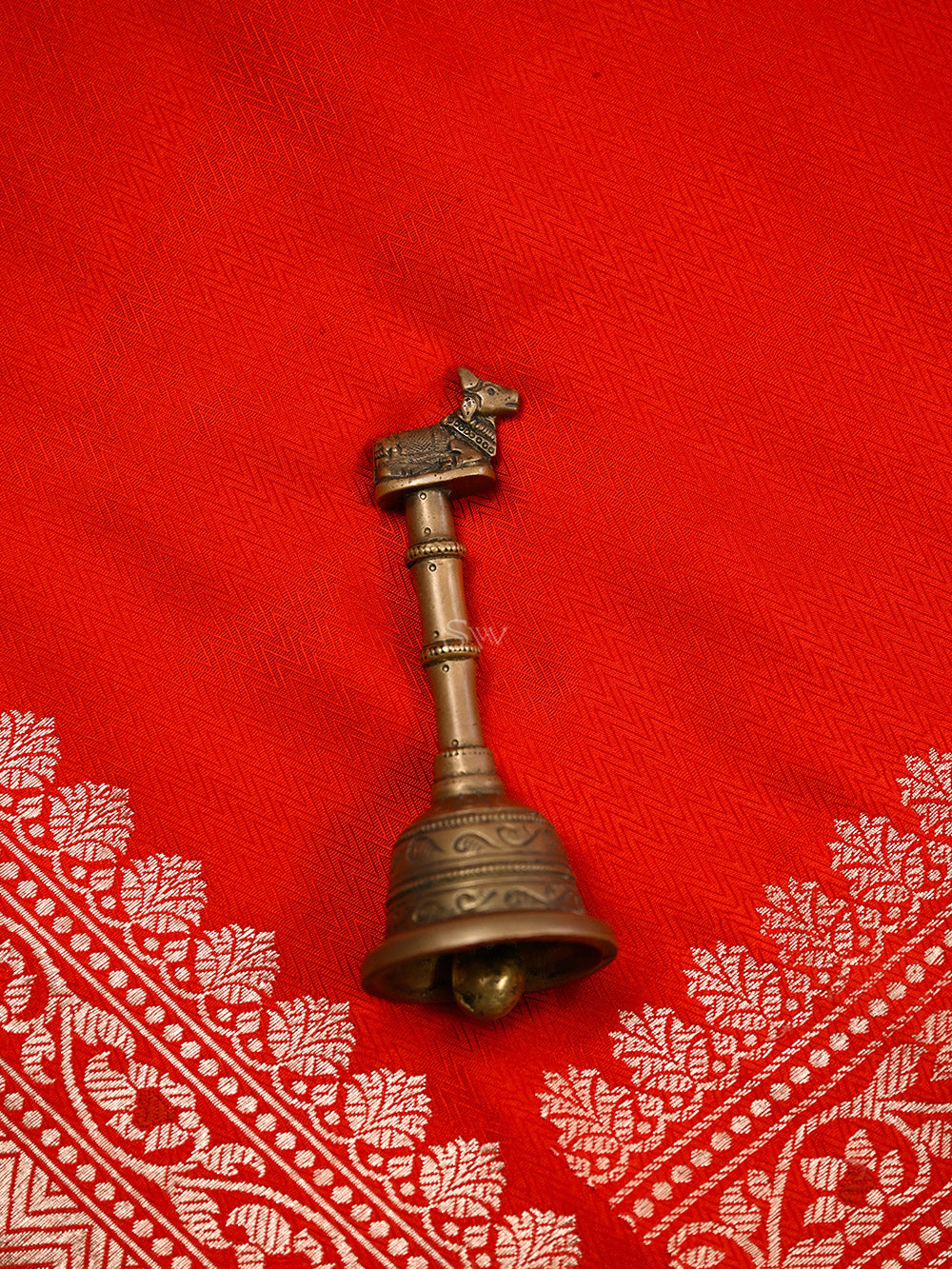 Red Plain Tanchoi Silk Handloom Banarasi Saree